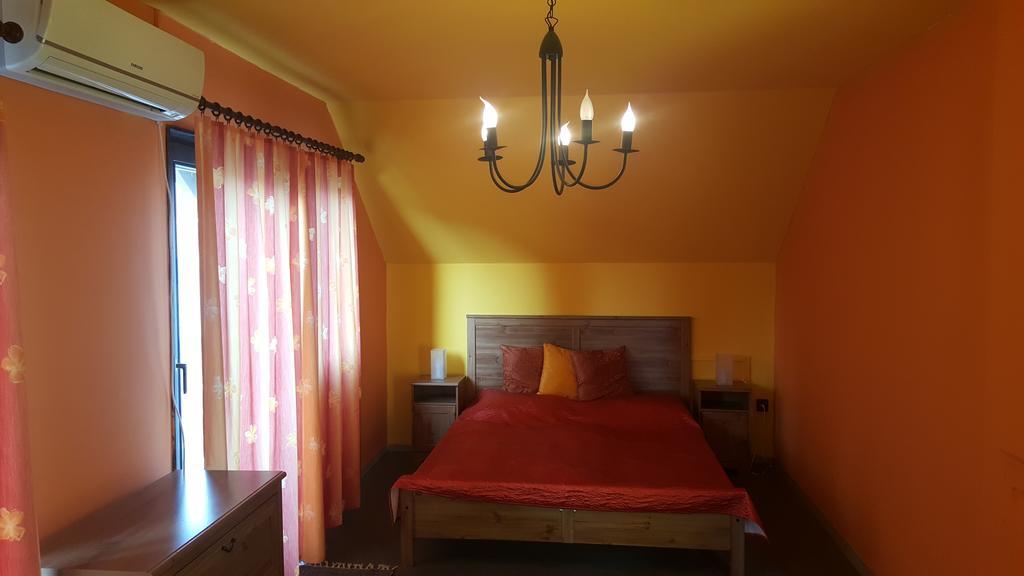 Nador Apartman Apartment Balatonlelle Ngoại thất bức ảnh