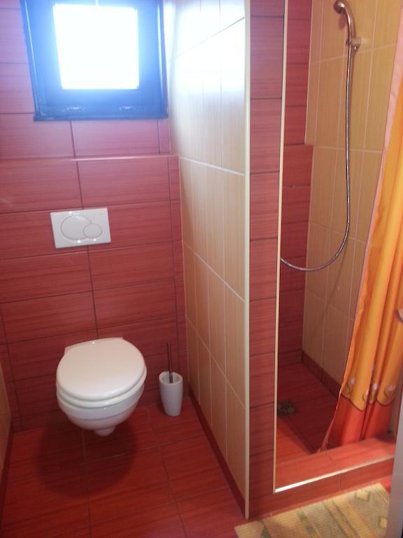 Nador Apartman Apartment Balatonlelle Phòng bức ảnh